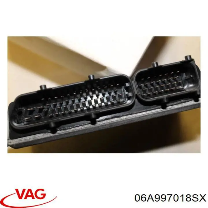 Купить 06A906018AQ VAG Электронный блок управления двигателем