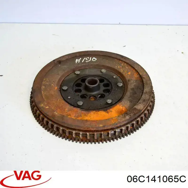Маховик 06C141065C VAG