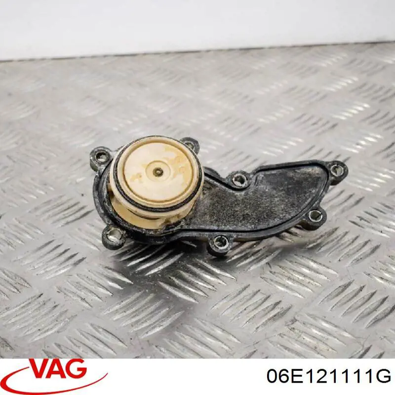 Термостат в корпусе VAG 06E121111G цена, от 29.93 USD