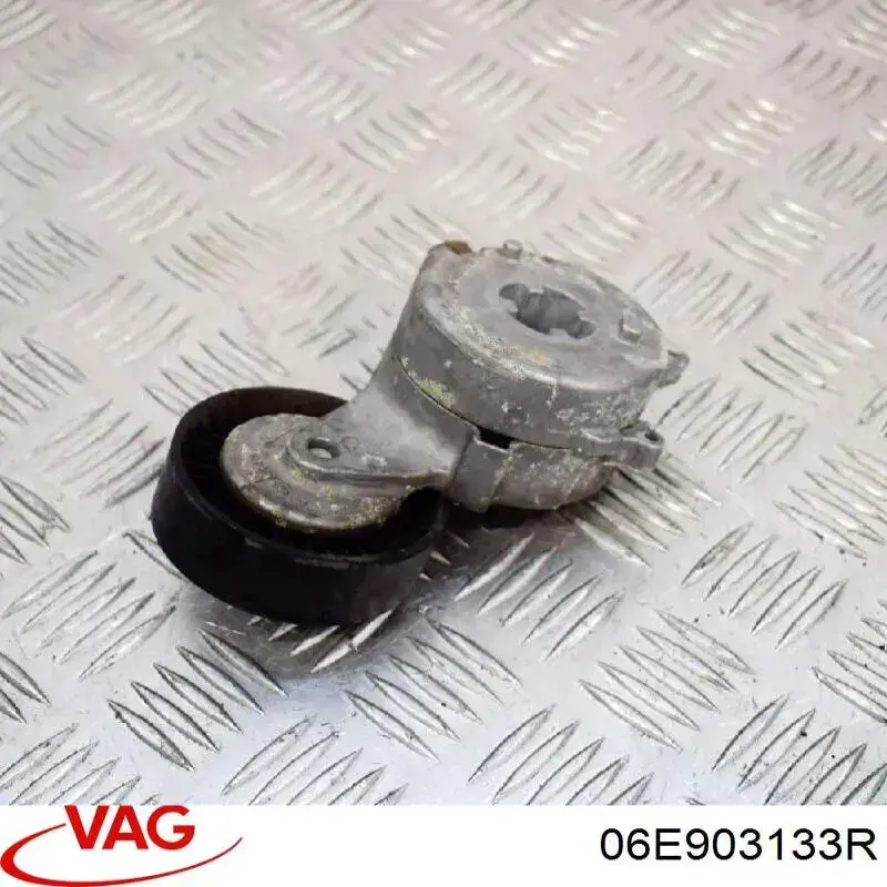 Натяжная планка поликлинового ремня Vika 99031773901