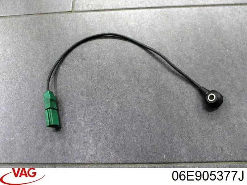 Датчик детонации 06E905377J VAG