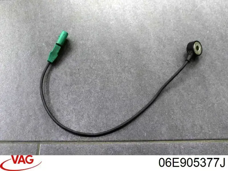 Датчик детонации VAG 06E905377J