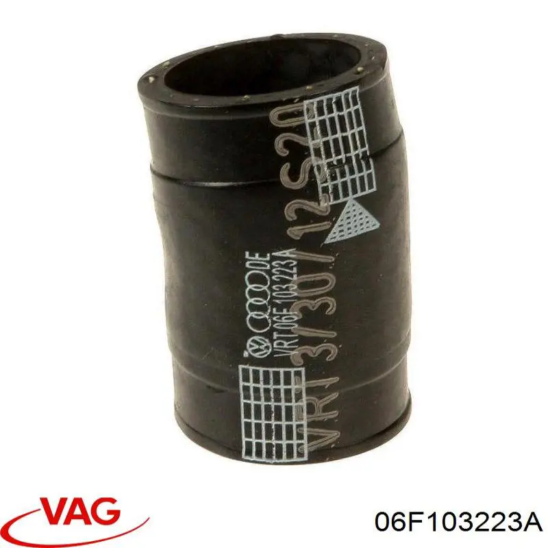 06F103223A VAG патрубок вентиляции картера (маслоотделителя)
