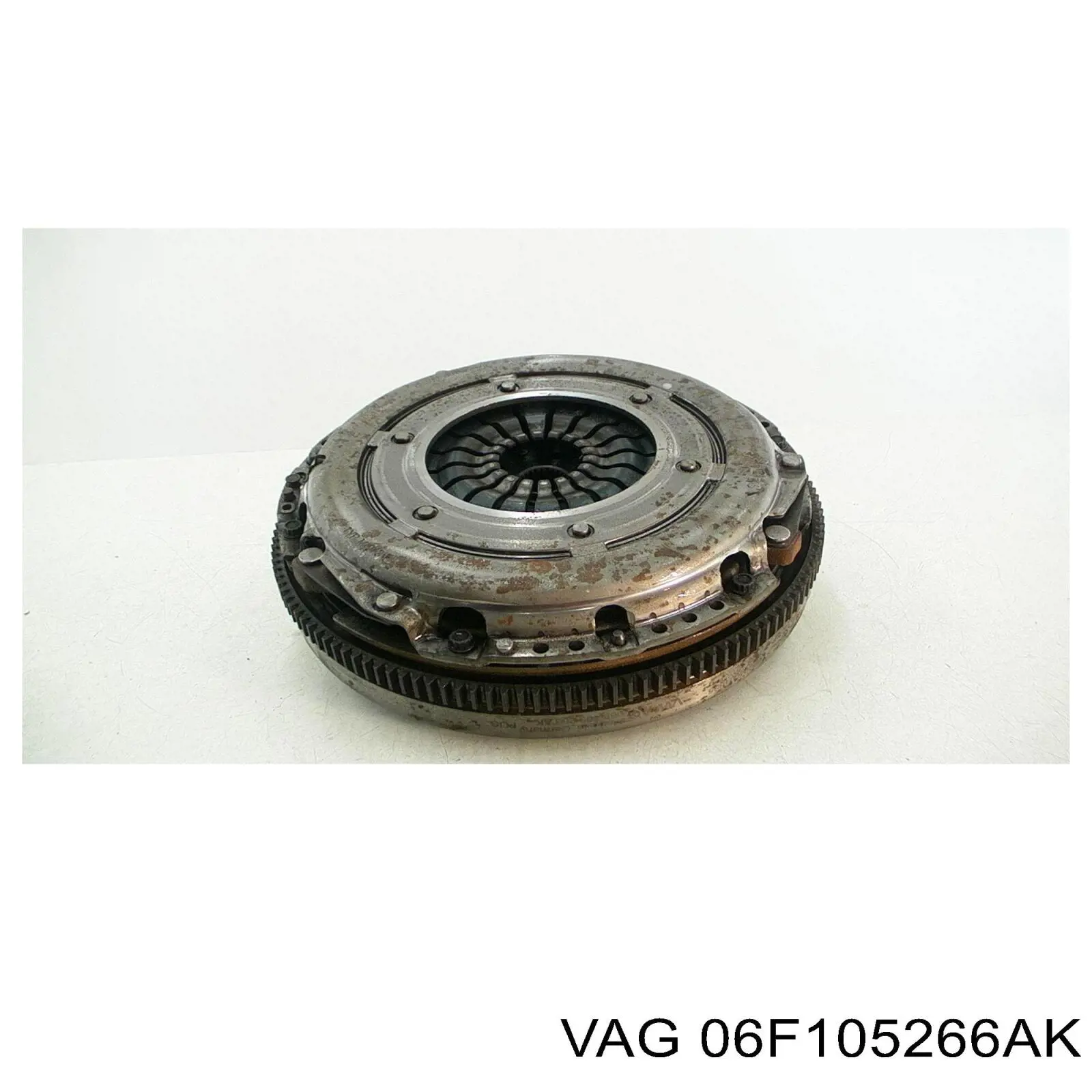 06F105266AK VAG Демпферный маховик