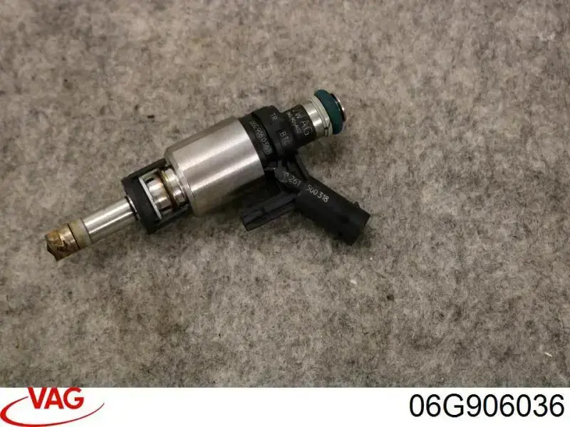 Топливные форсунки 06G906036AK VAG