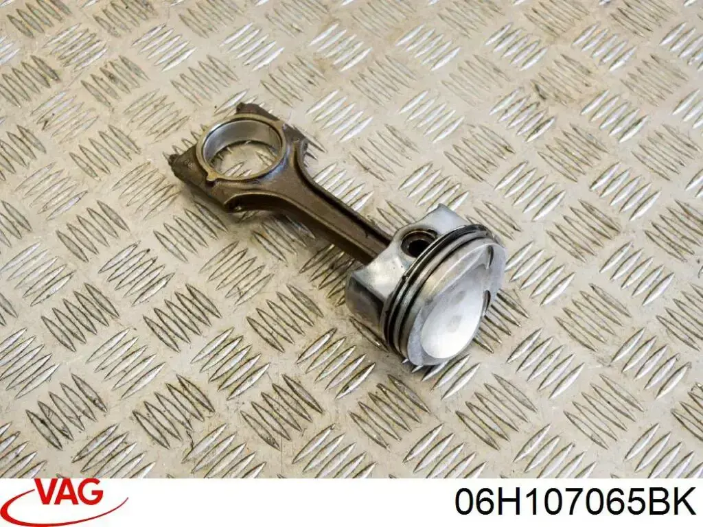 Поршень на 1 цилиндр 06J107065AG VAG