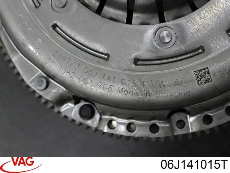 Купить 06J141015M VAG Комплект сцепления (диск, корзина, подшипник)