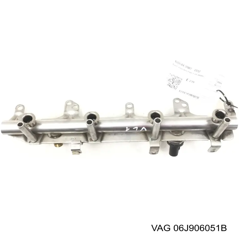 Датчик давления топлива 06J906051B VAG