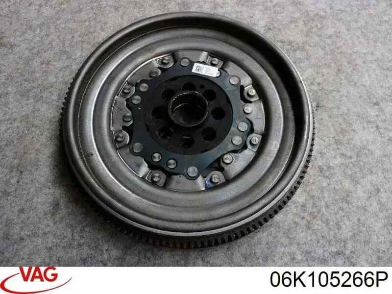 Демпферный маховик на Skoda Octavia IV A8 NX3, NN3, PV3