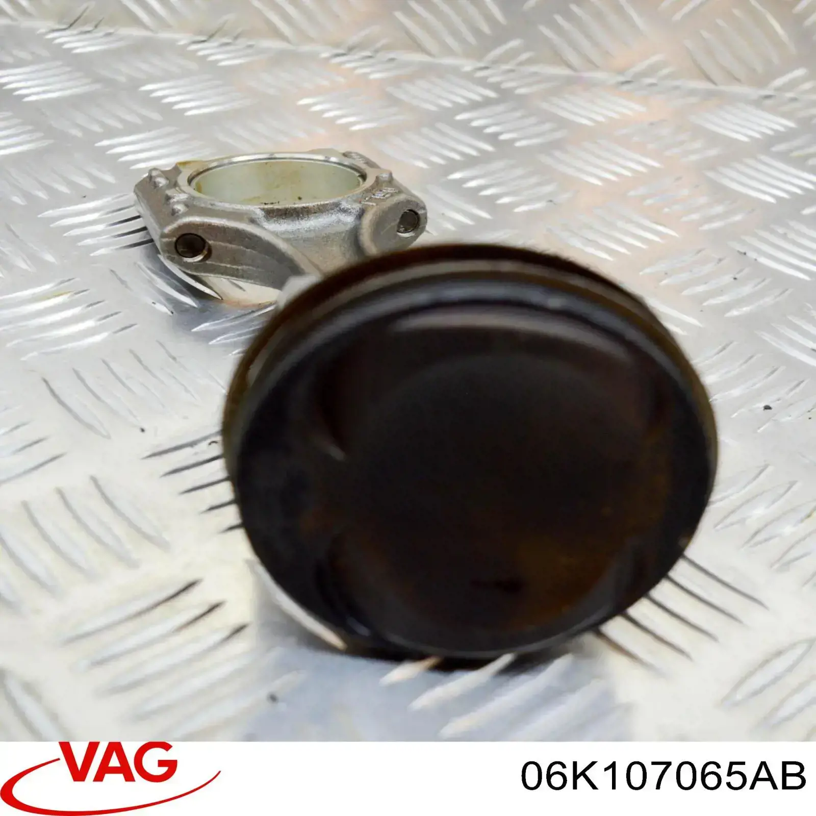 Поршень в комплекте на 1 цилиндр, STD на Volkswagen Polo VI AW1, BZ1, AE1