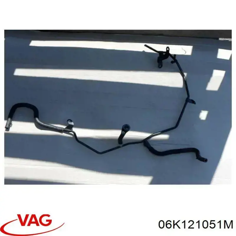 Шланг/патрубок системы охлаждения VAG 06K121051M цена, от 12.70 USD