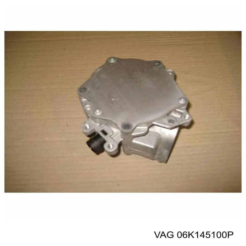 Вакуумный насос 06K145100P VAG