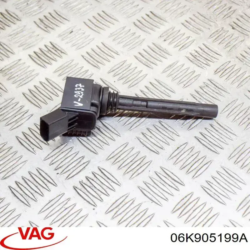 CP123 Tesla Наконечник свечи зажигания