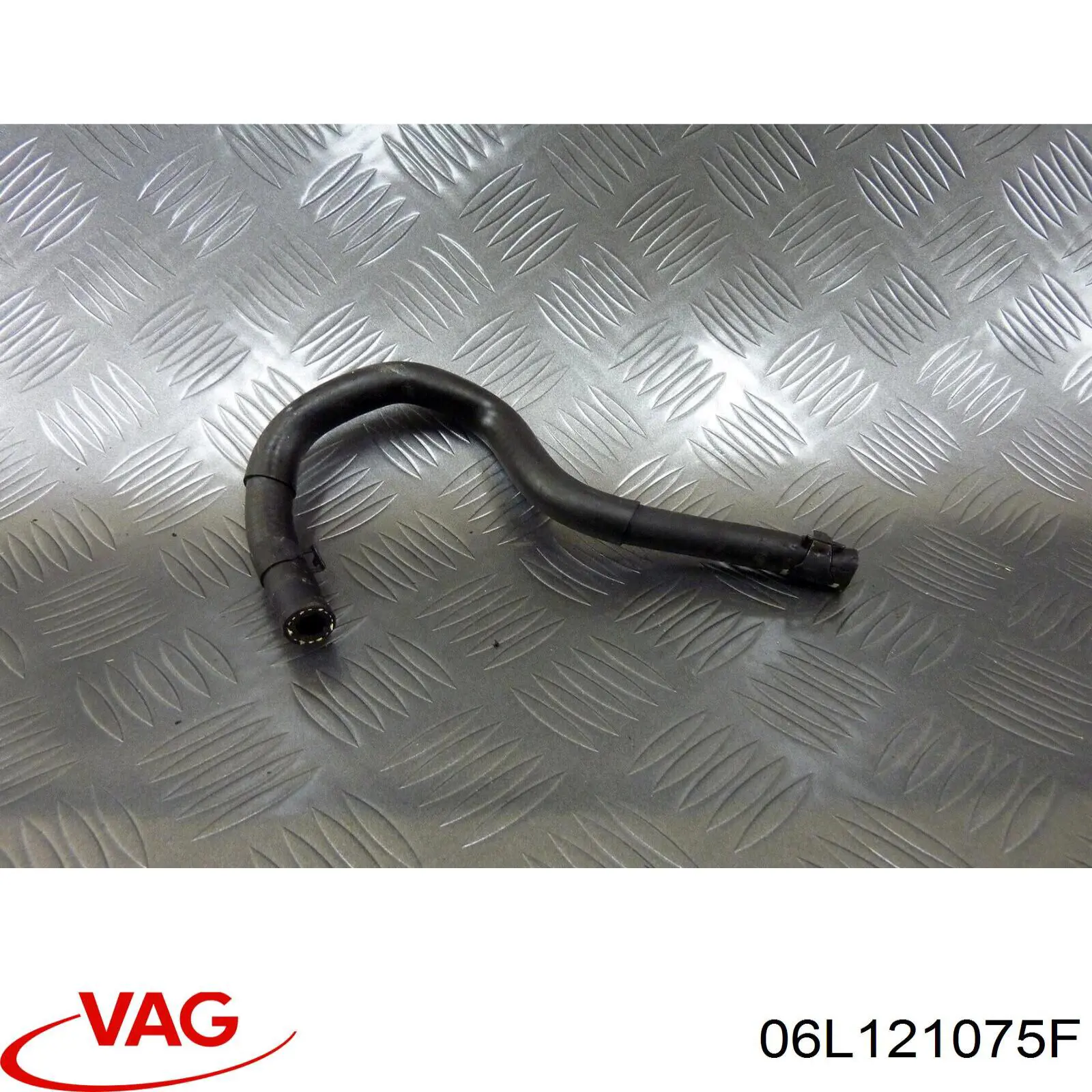 06L121075F VAG Шланг термостата