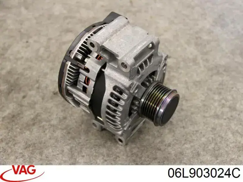 443524 VALEO Генератор автомобильный