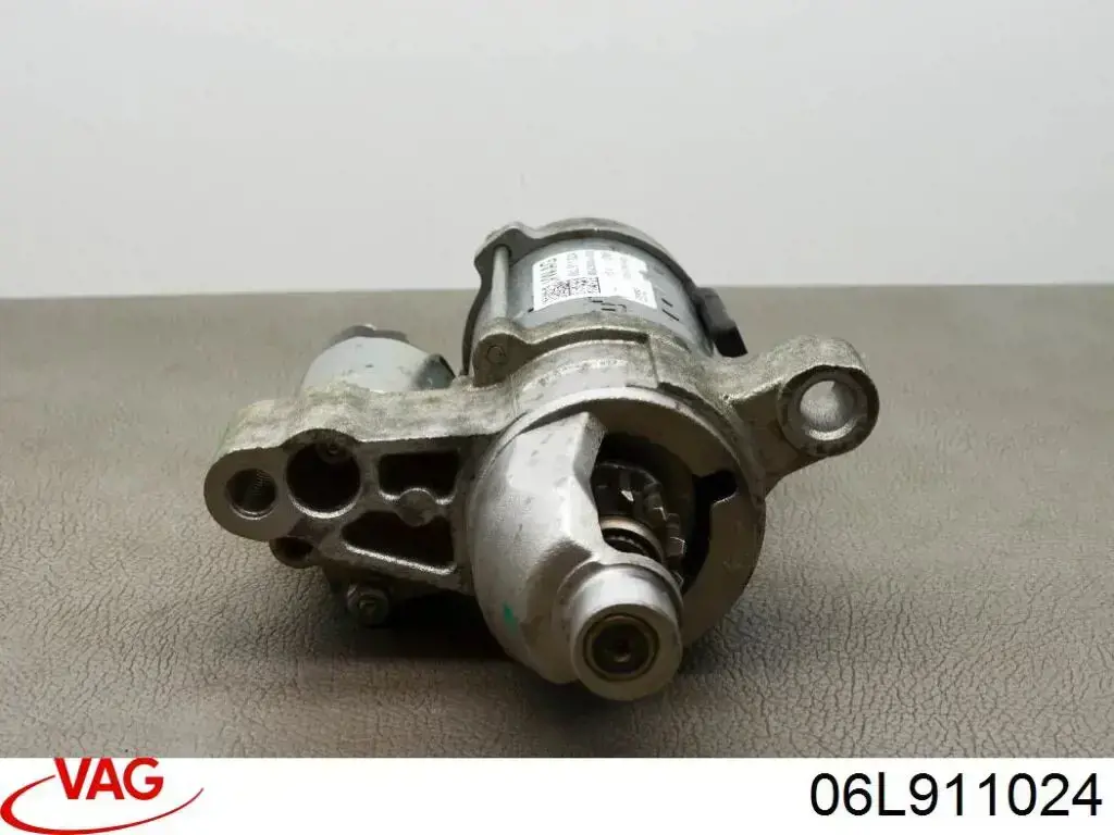Стартер 06L911024 VAG