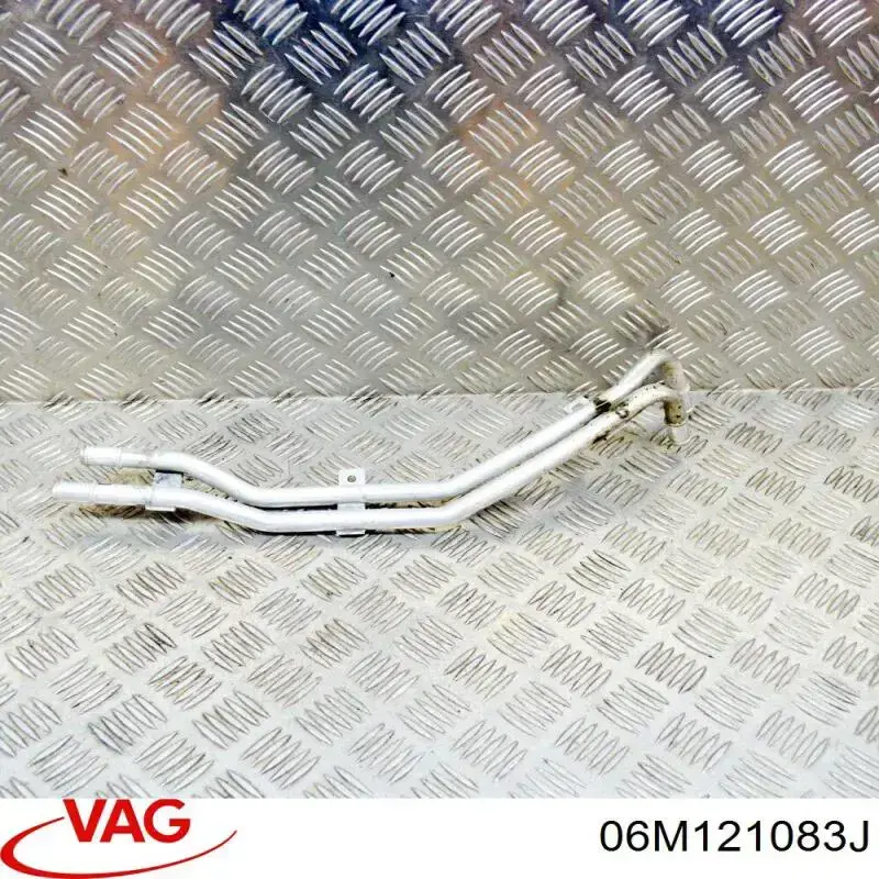 Купить 06M121083J VAG Шланг (патрубок) жидкостного охлаждения турбины, обратка