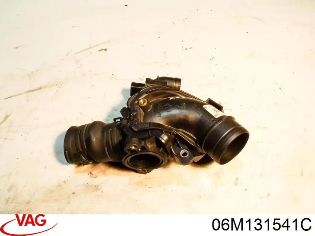 Купить 06M131541C VAG Ресивер вакуумный двигателя