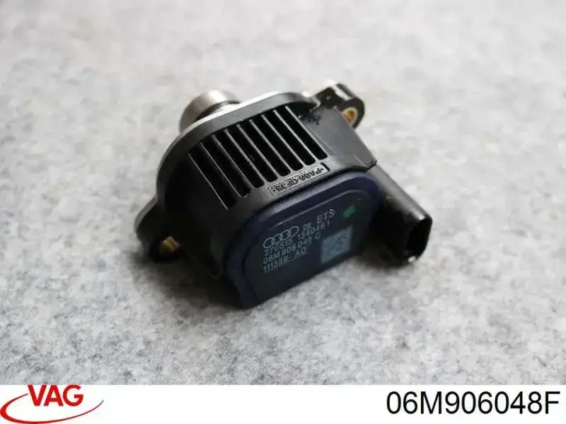  Клапан положения распредвала VAG 06M906048F