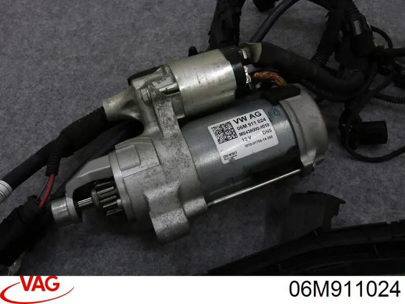 06M911024 VAG Стартер автомобиля