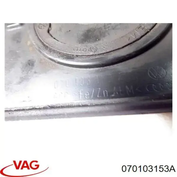070103153A VAG Tapa delantera de culata original y equivalente