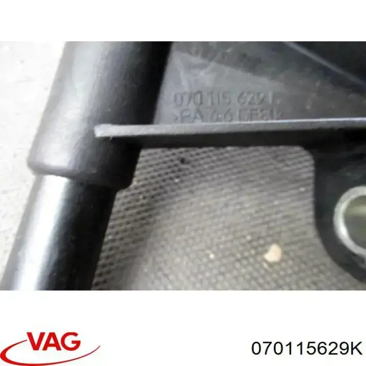Купить 070115629K VAG Направляющая индикатора уровня масла в двигателе