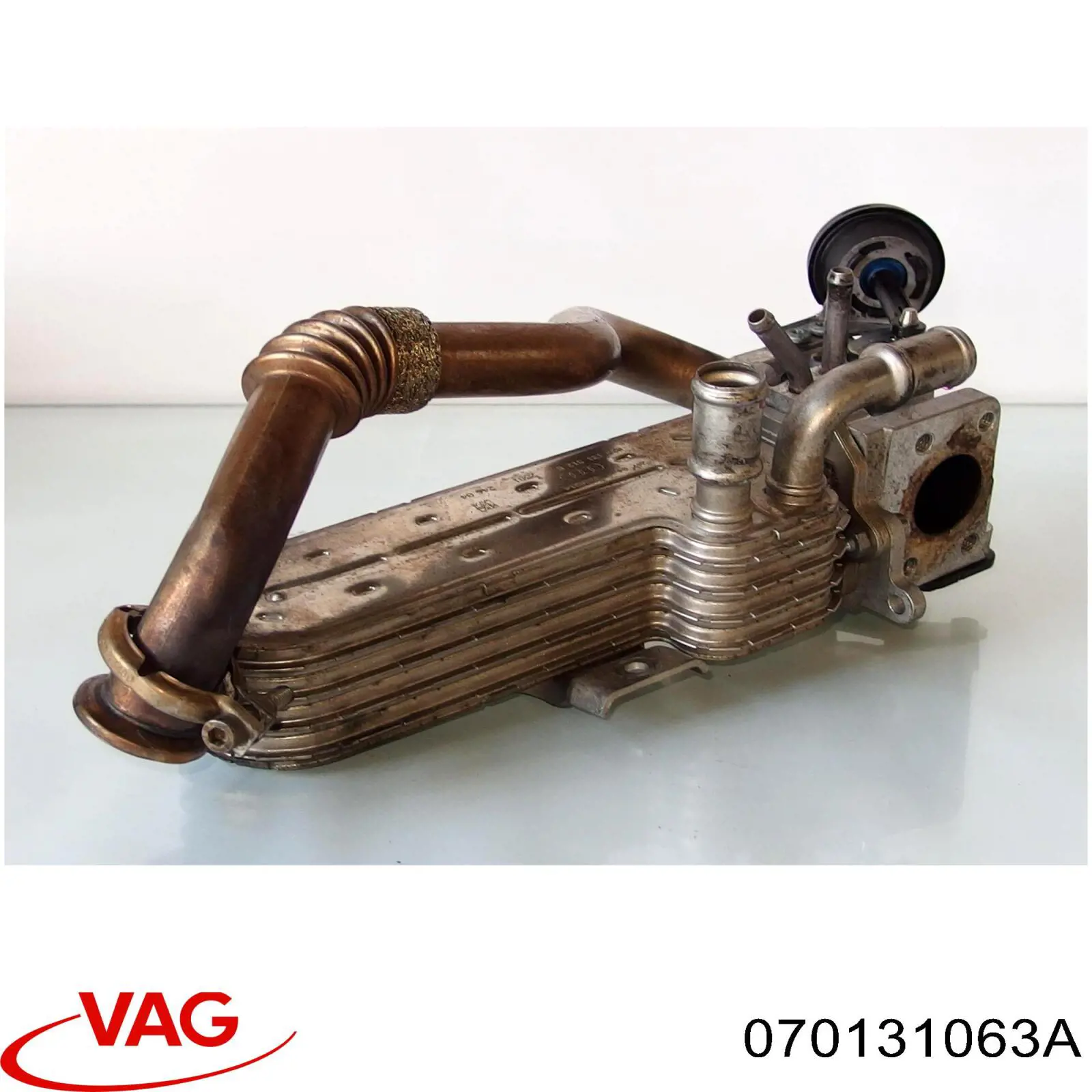 Купить 070131063A VAG Радиатор системы EGR