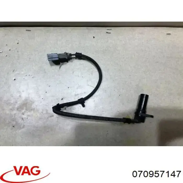 Датчик коленвала 30957004 AND