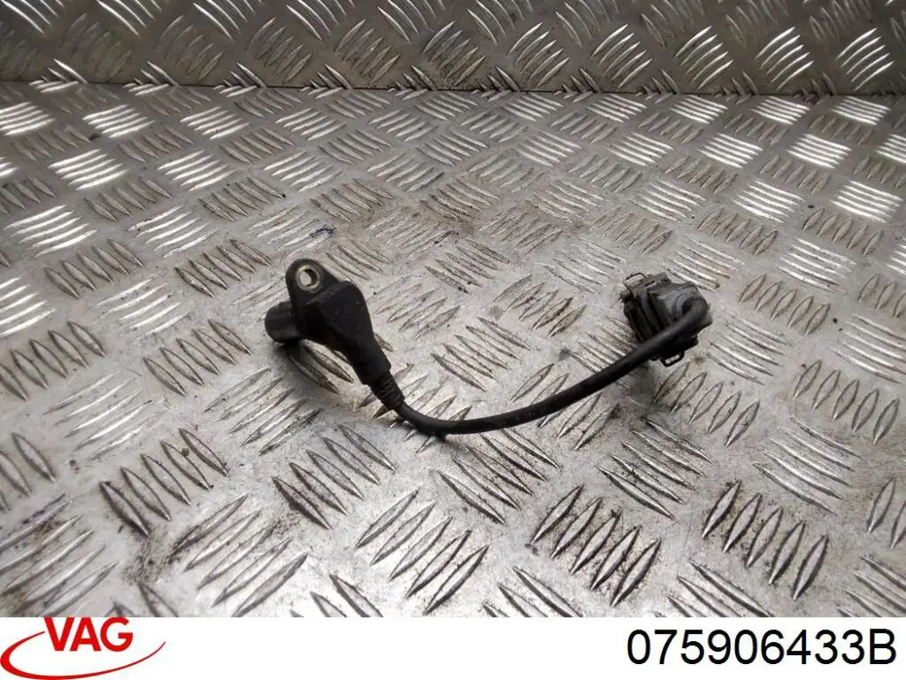Датчик положения коленчатого вала VAG 075906433B цена, от 19.80 USD