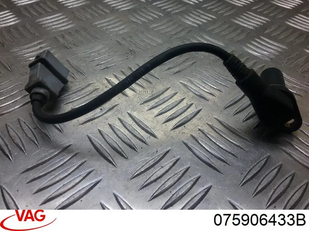 Купить 075906433B VAG Датчик оборотов коленвала