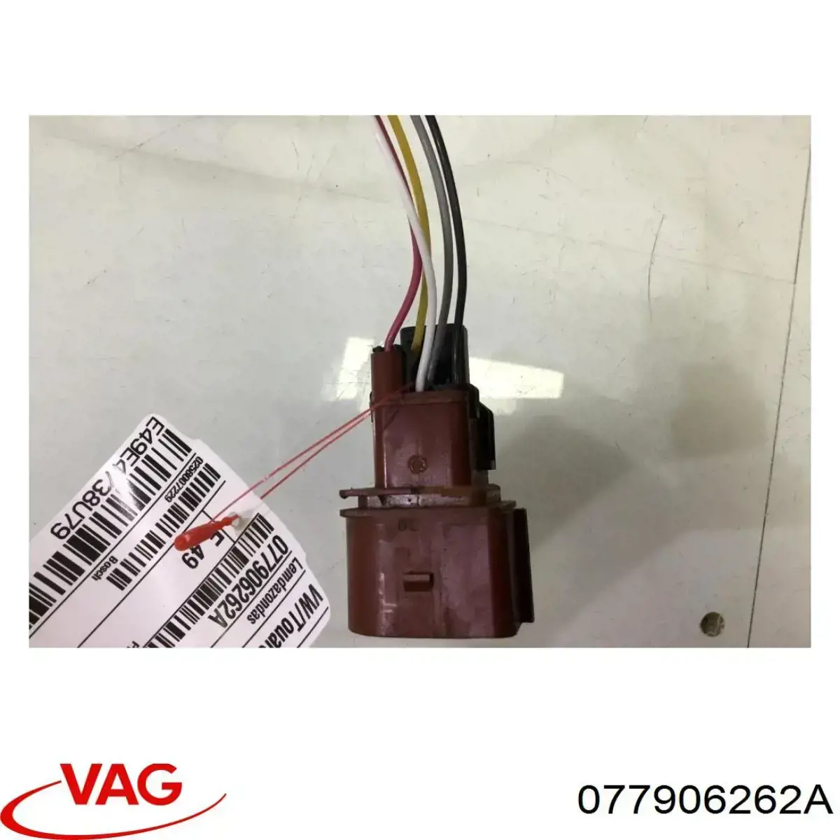 077906262A VAG Лямбда зонд до катализатора, левый