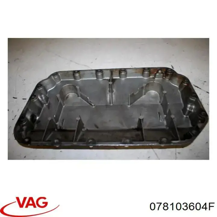 078103604F VAG Картер масляный