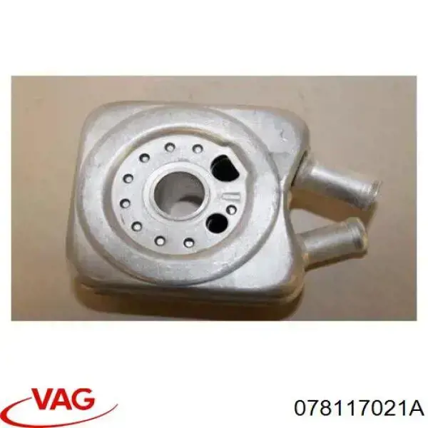 Радиатор масляный холодильник VAG 078117021A