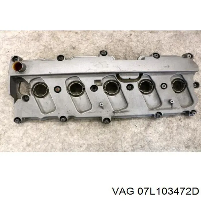 Купить 07L103472D VAG Клапанная крышка