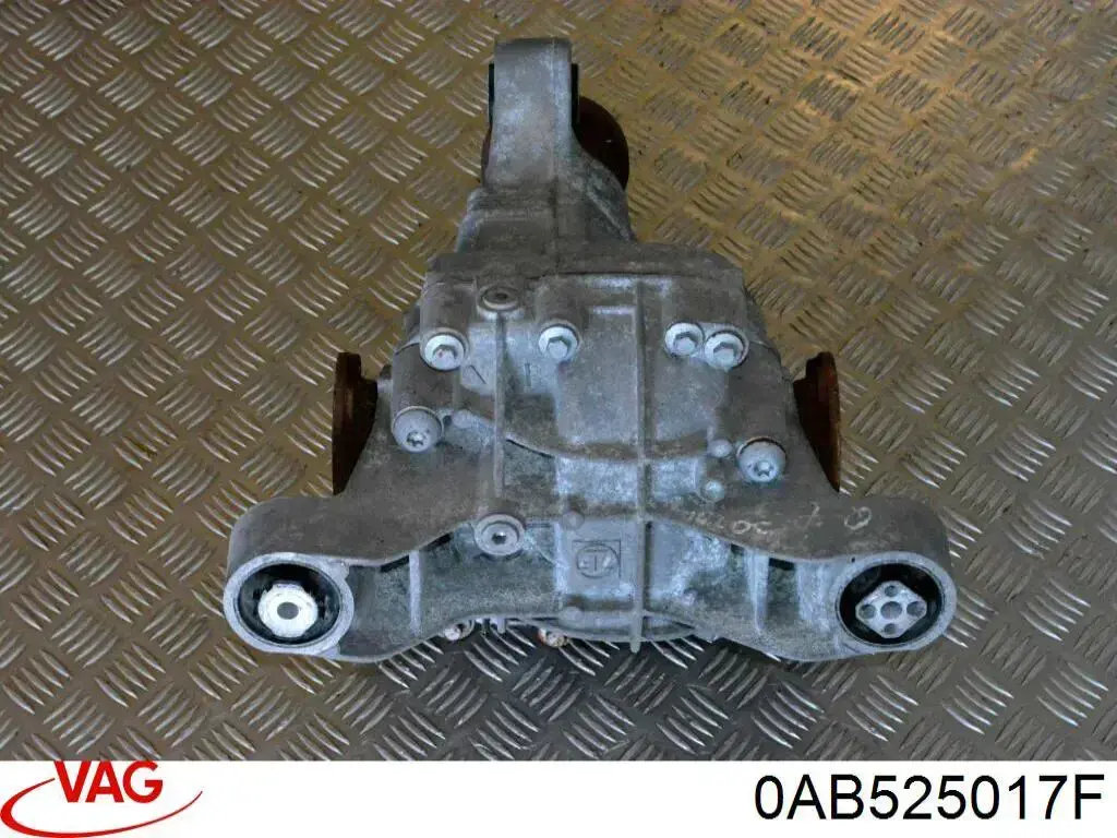 Redutor do eixo traseiro para Audi Q7  4LB