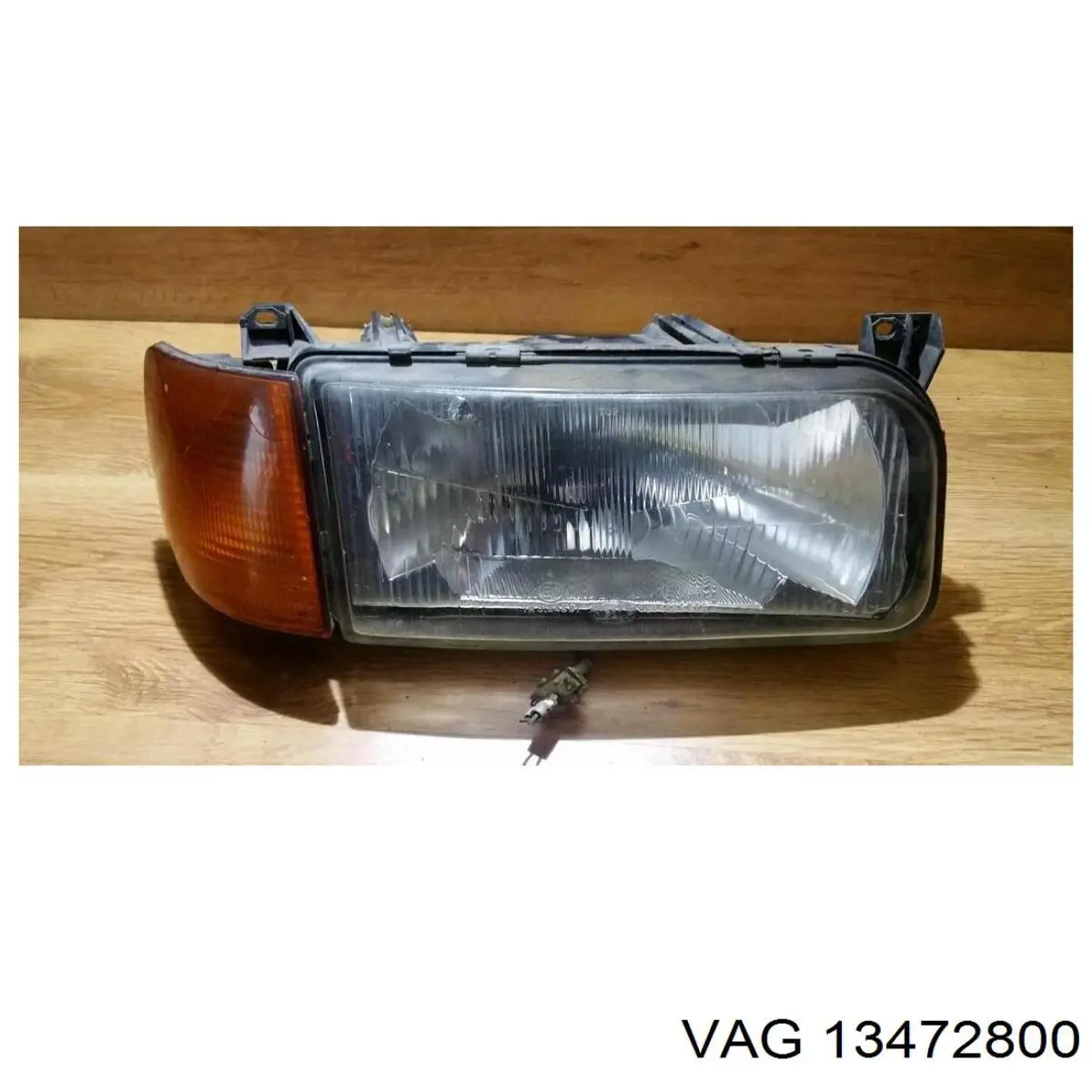Фара левая VAG 13472800 цена, от 41.92 USD