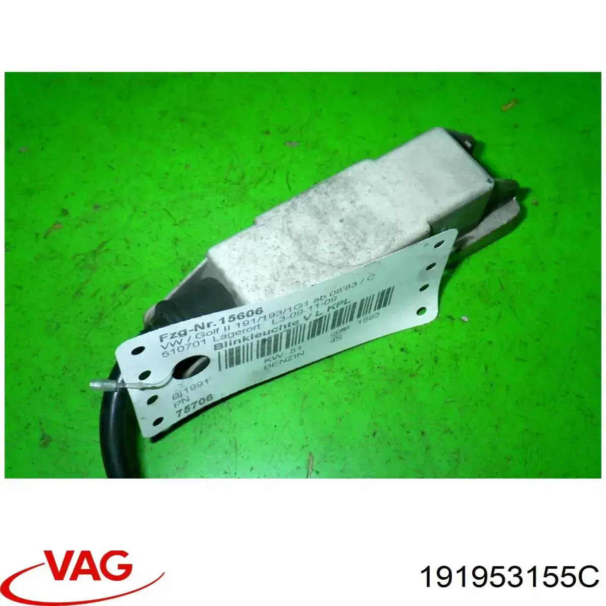 Купить 191953155C VAG Поворотник левый