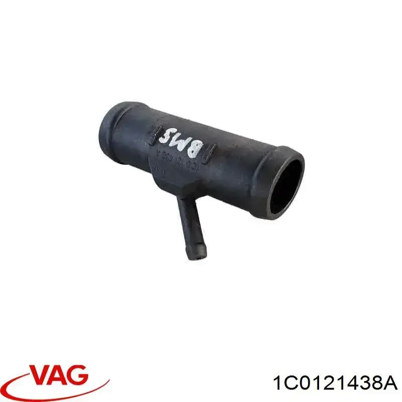 1C0121438A VAG шланг (патрубок системы охлаждения)