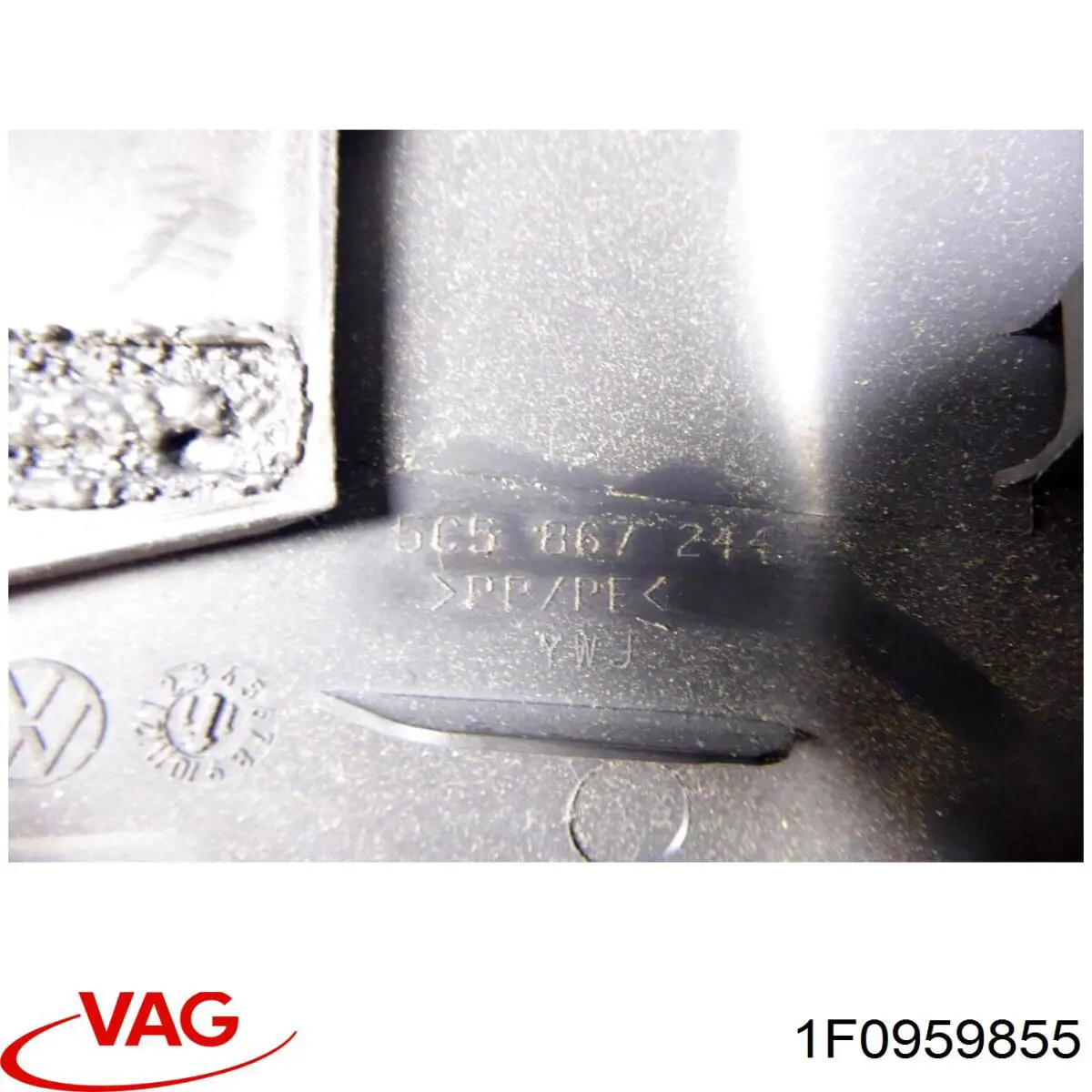 Кнопка стеклоподъемника передняя правая VAG 1F0959855