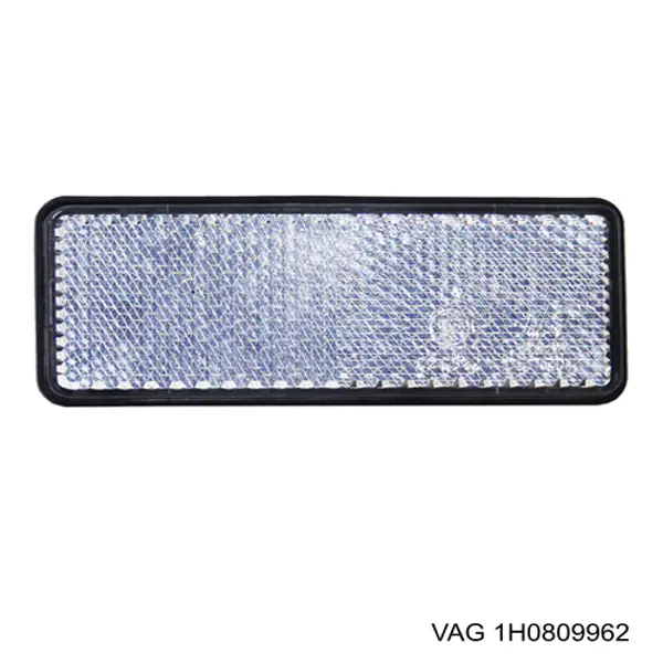 Купить 1H0809962 VAG Подкрылок передний правый