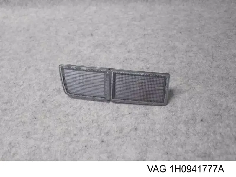 Заглушка ПТФ бампера переднего левая VAG 1H0941777A цена, от 5.80 USD