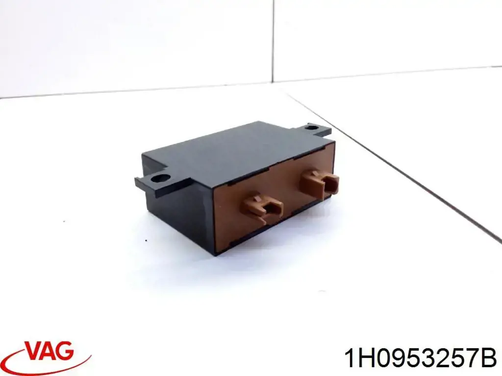  VAG 1H0953257B цена, от 3.22 USD