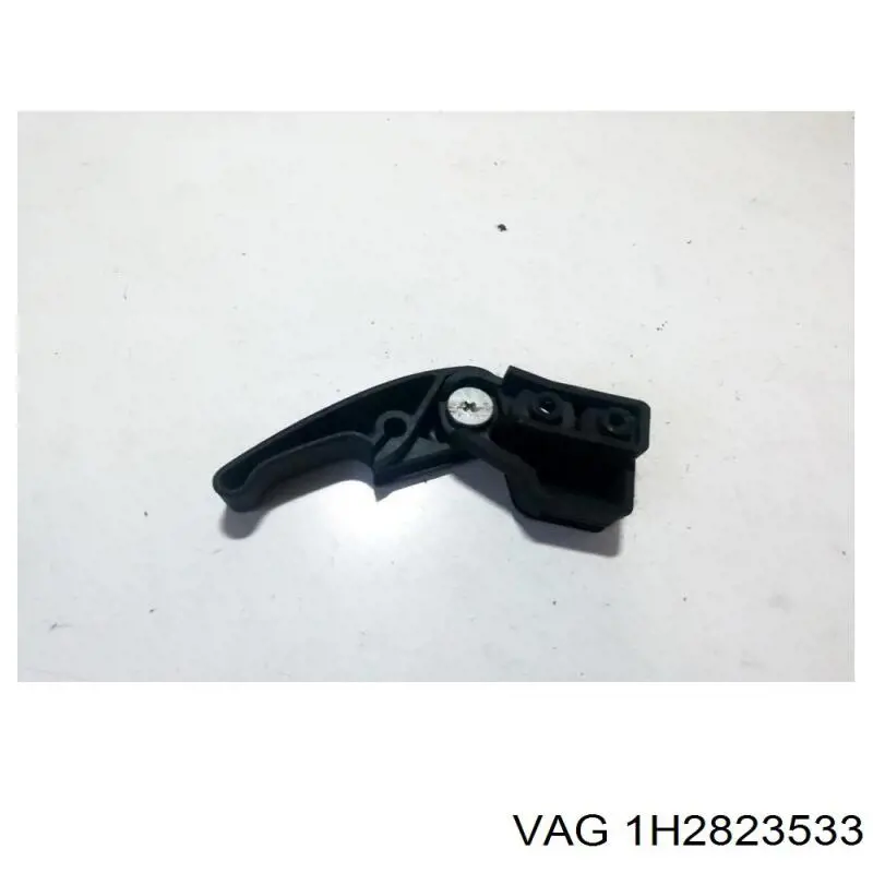 Купить 1H282353301C VAG Ручка открывания капота