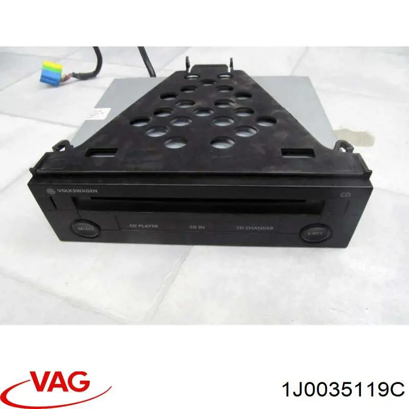 1J0035119C VAG Штатная магнитола