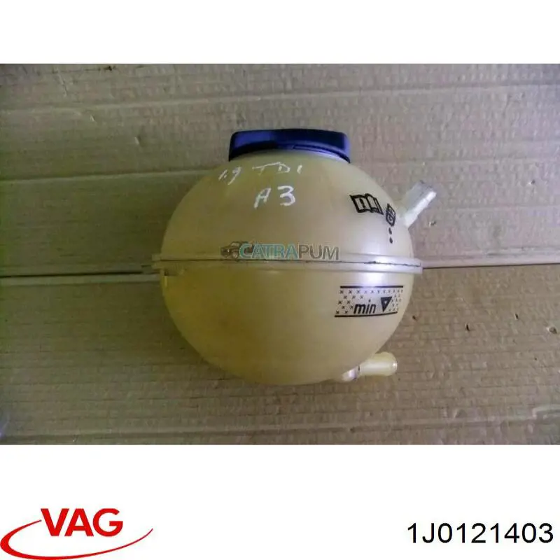 Бачок системы охлаждения 1J0121403 VAG