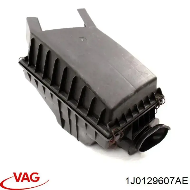 Коробка фильтра на Volkswagen Golf IV 1J1