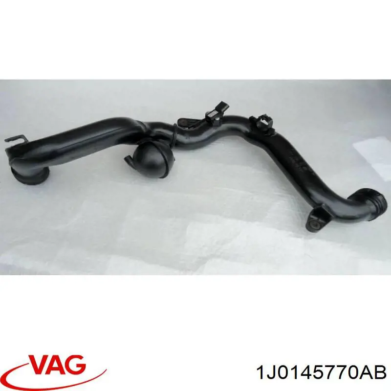 Шланг/патрубок интеркуллера VAG 1J0145770AB цена, от 540.89 USD
