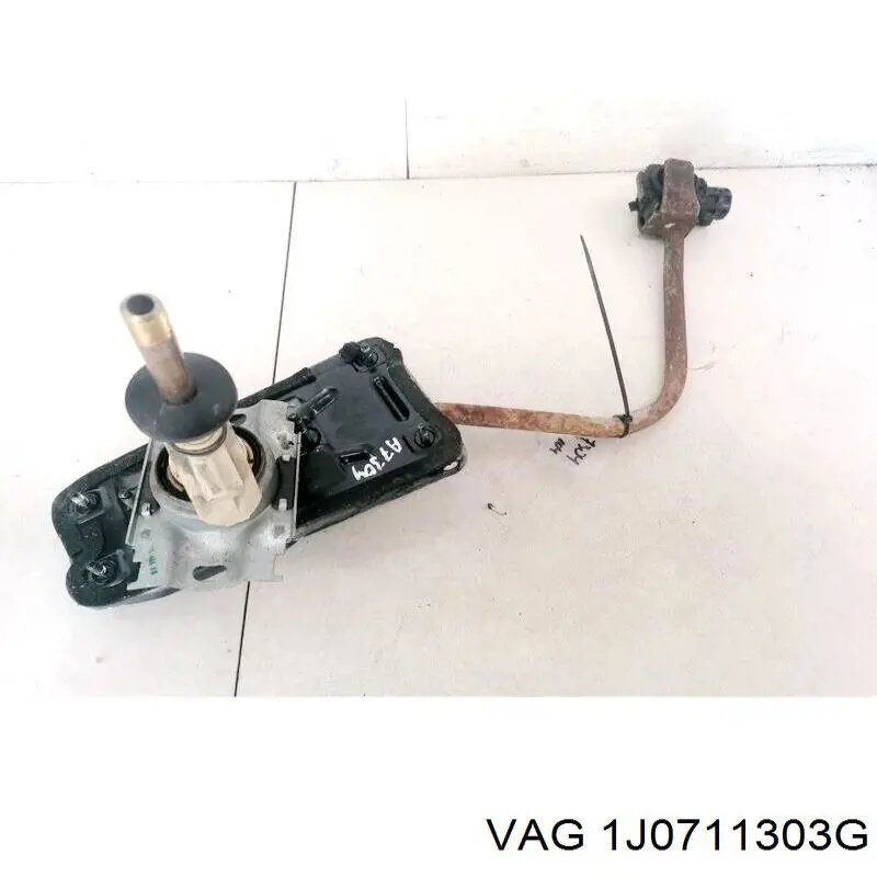 Купить 1J0711303L VAG Рычаг ручника