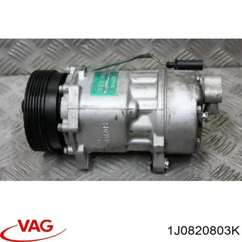 Насос кондиционера VAG 1J0820803K