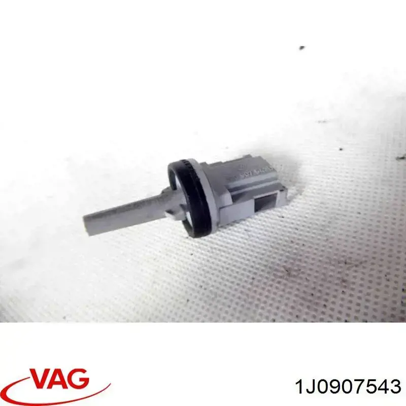 1J0907543 VAG датчик температуры охлаждающей жидкости (включения вентилятора радиатора)